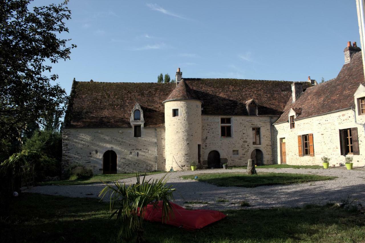 Bed and Breakfast Ferme-Chateau De Cordey & Spa Exteriér fotografie